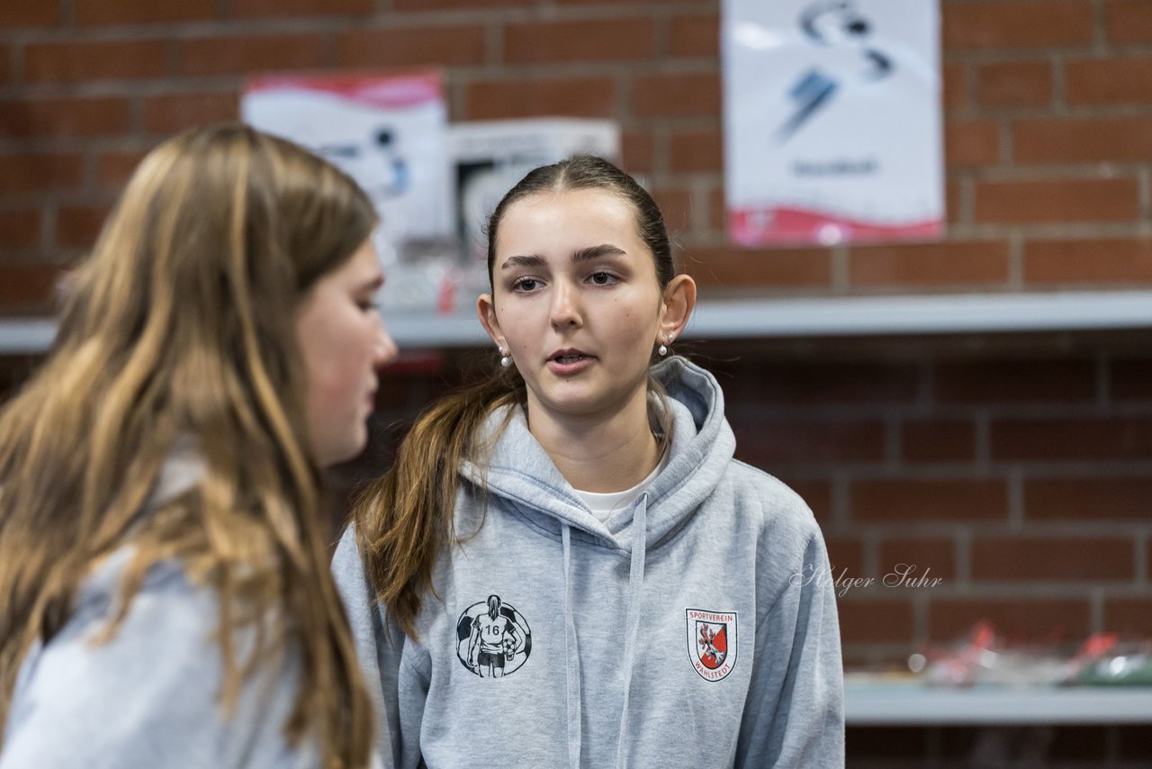 Bild 102 - Wahlstedter Wintercup
